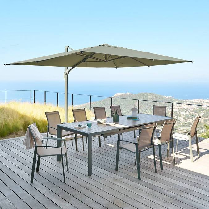 Parasol déporté rectangulaire inclinable MELHIA Vert laurier 4 x 3 m - Aluminium, Acier, Oléfine
